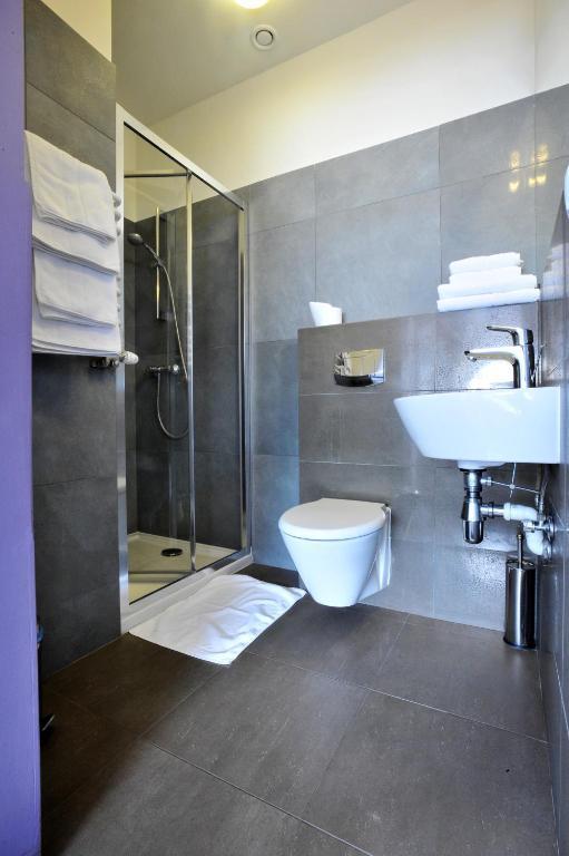 Hostel Promenada Rzeszów Habitación foto